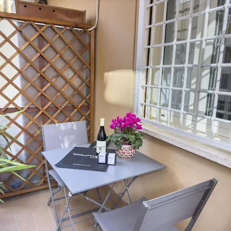 Apartment Lovely Design With Balcony Rome